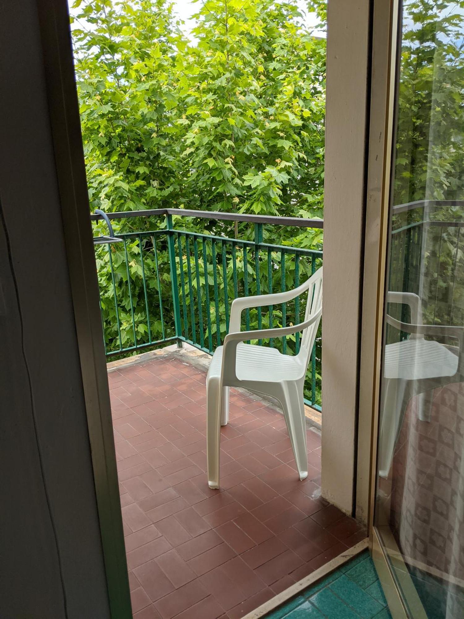 Hotel Bellevue تْشيزيناتيكو المظهر الخارجي الصورة
